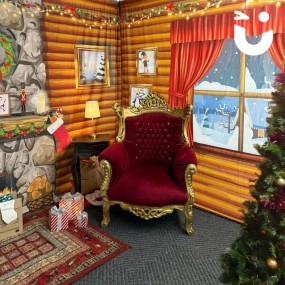 Santa's Christmas Grotto Meet and Greet Hire